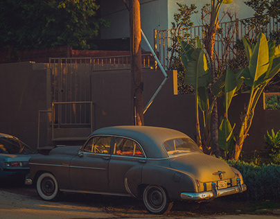 OPPO Find X9S Pro  две 200 Мп камеры и 7025 мАч